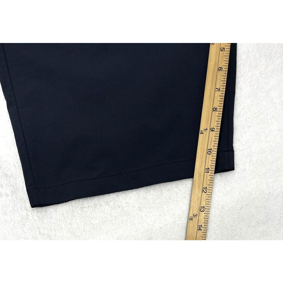 Travis Mathew Performance Golf Shorts Mens Size 36 Blue Chinos 11" Stretch - Picture 7 of 13